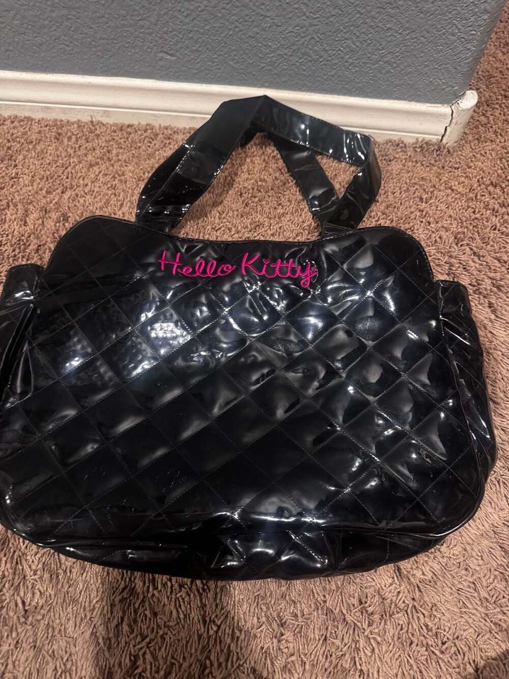 Hello Kitty Quilted Patent Leather Tote Bag in Black and Pink - Picture 2 of 5
